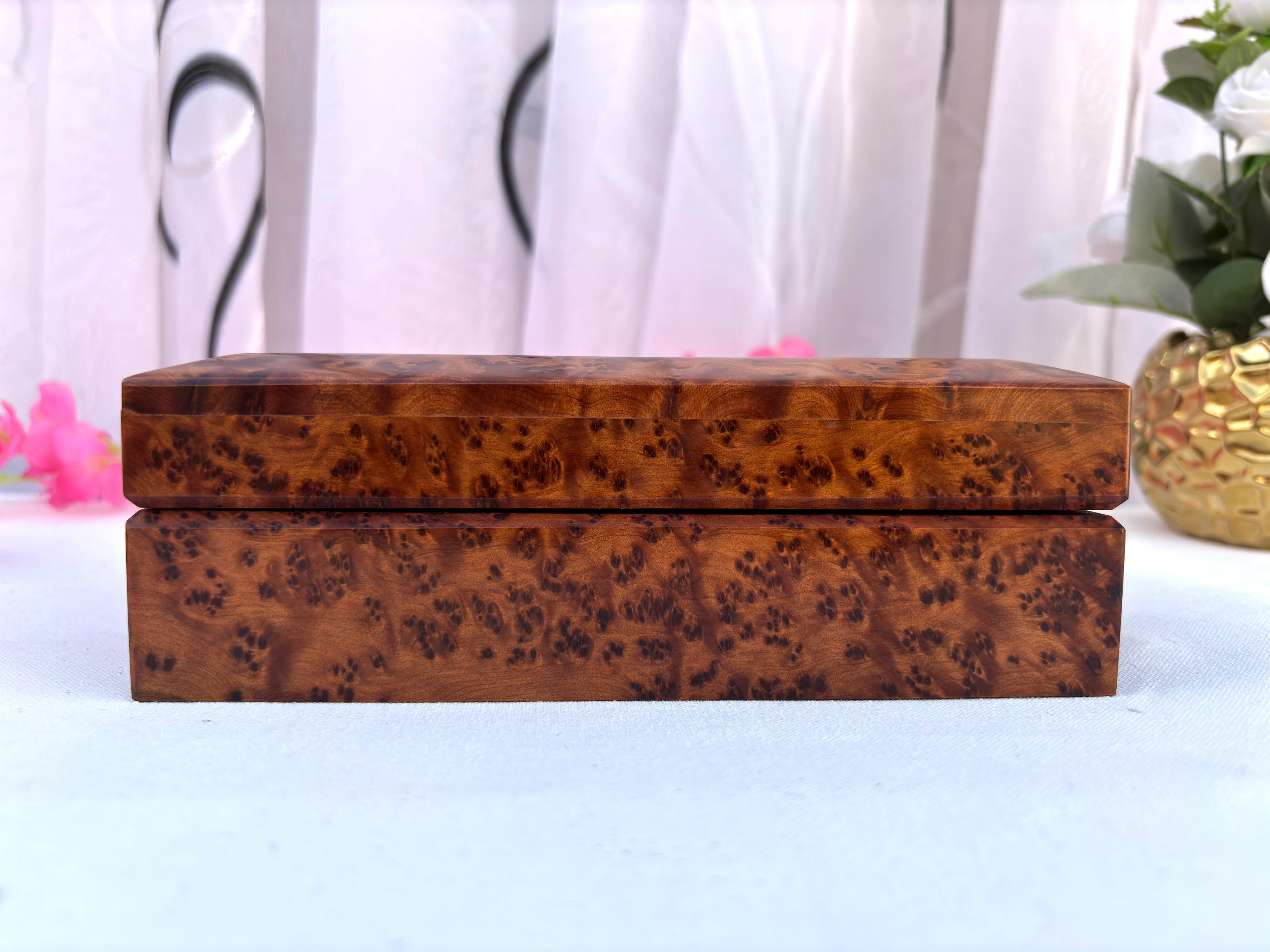 Small Burl Jewelry Box 8x5in