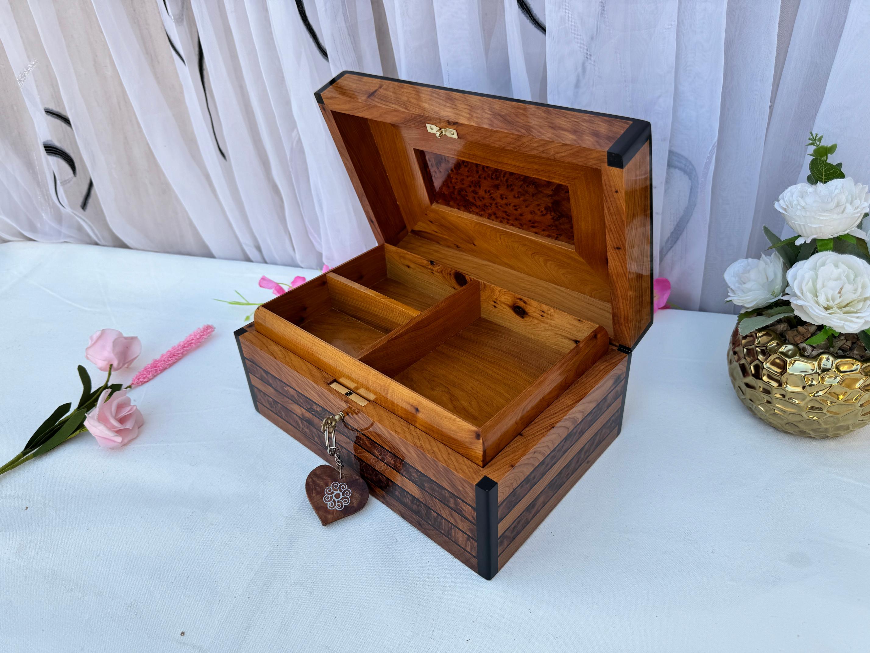 Large Handmade Thuya Burl Wood Jewelry Box 10"x7"