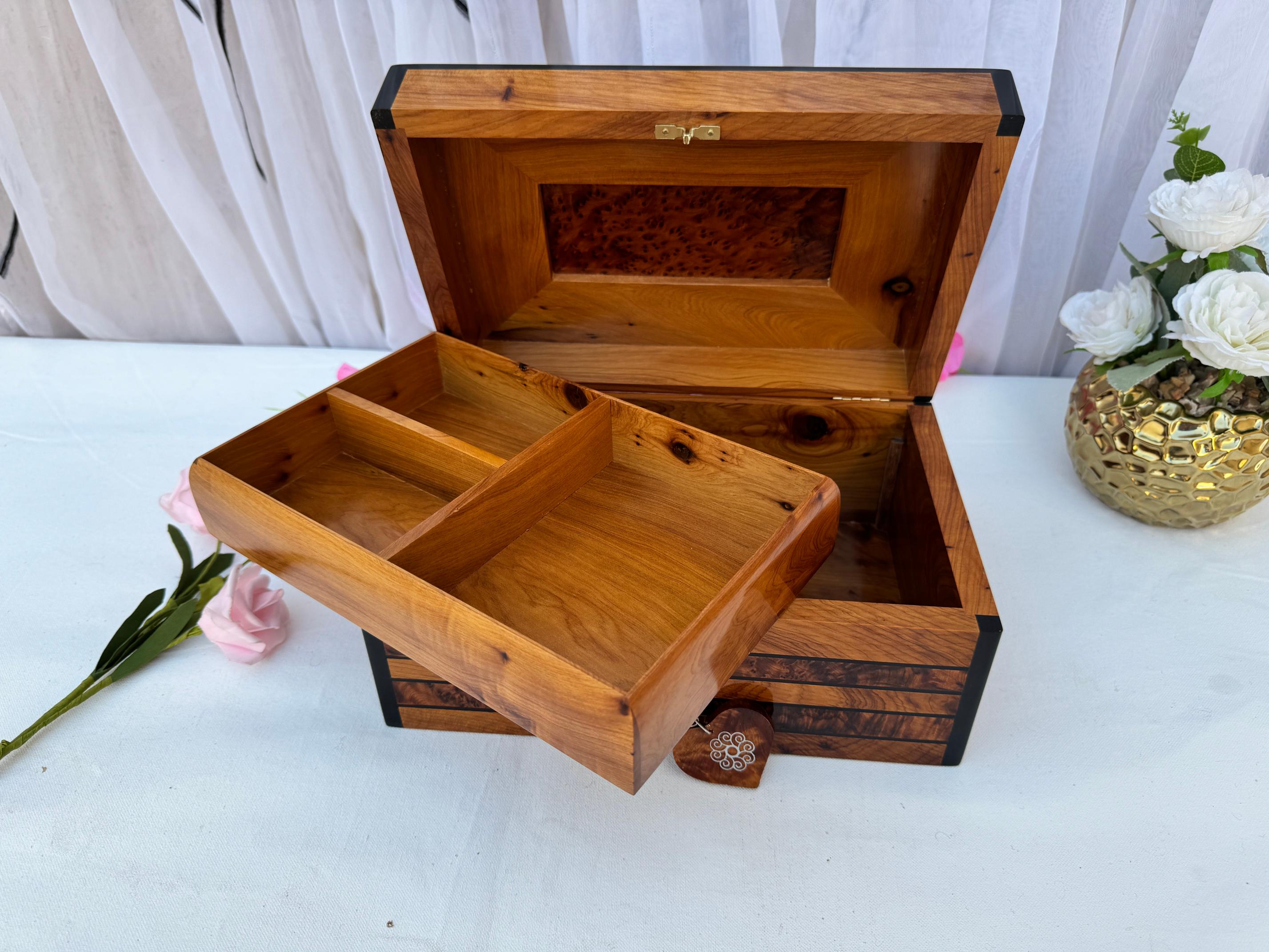 Large Handmade Thuya Burl Wood Jewelry Box 10"x7"