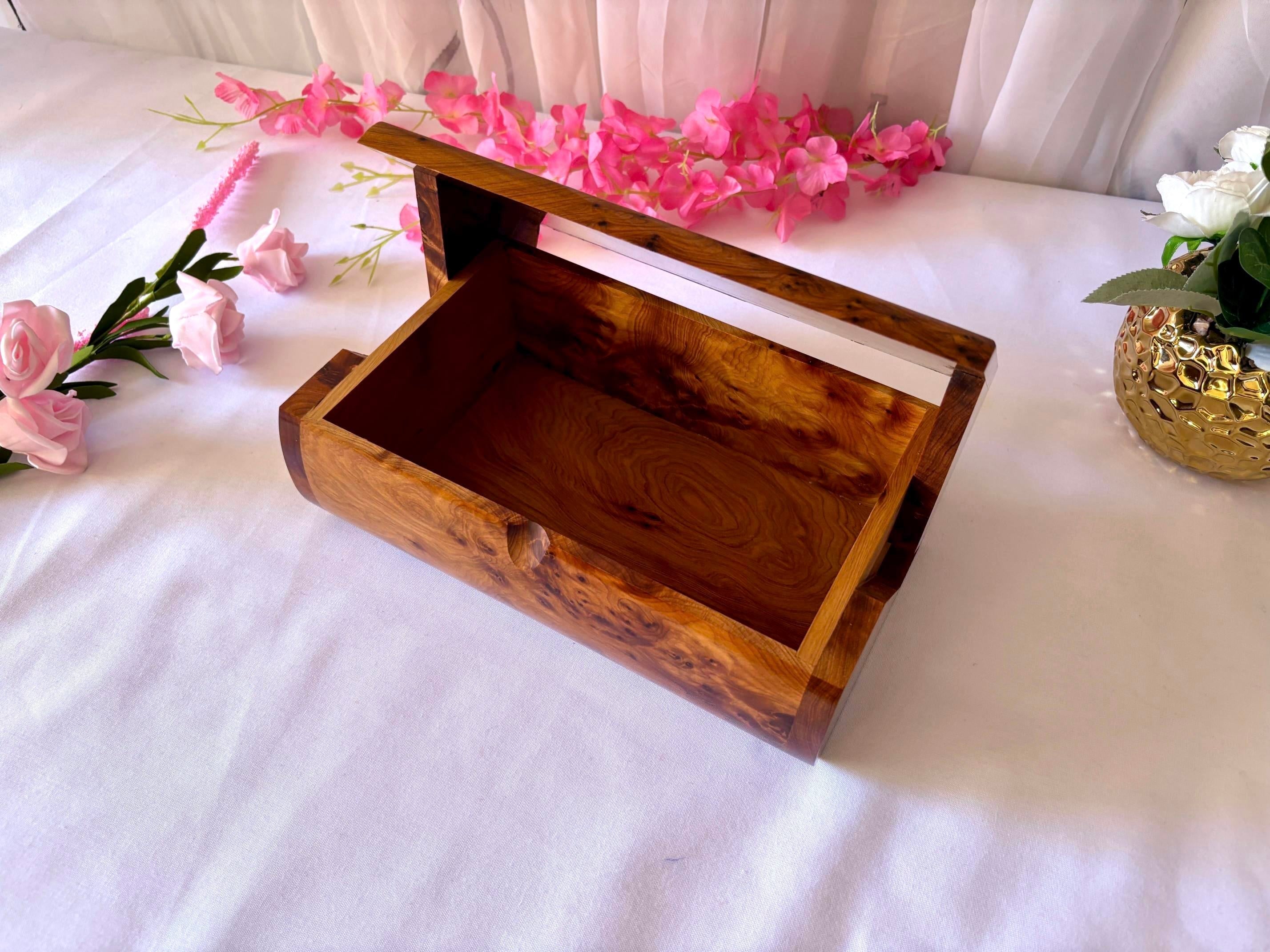 Large Thuya Burl Jewelry Box 10x6in